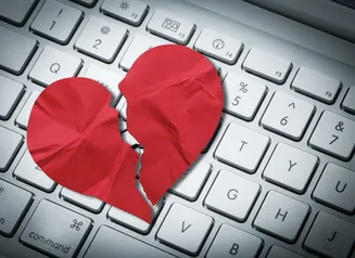 Keyboard with broken heart